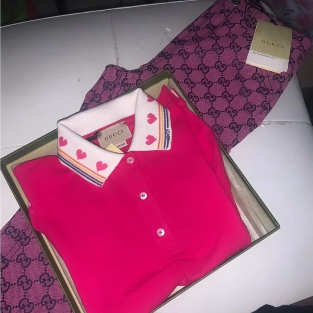Gucci Girl - Picture 1 of 2